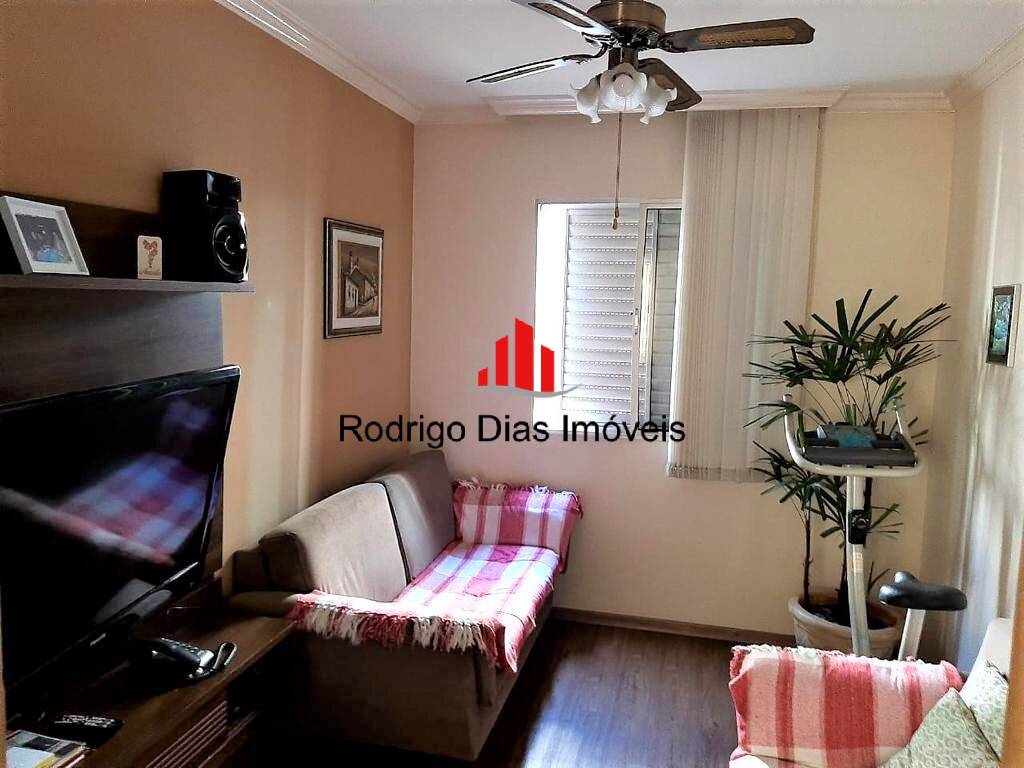 Apartamento à venda com 2 quartos, 65m² - Foto 3