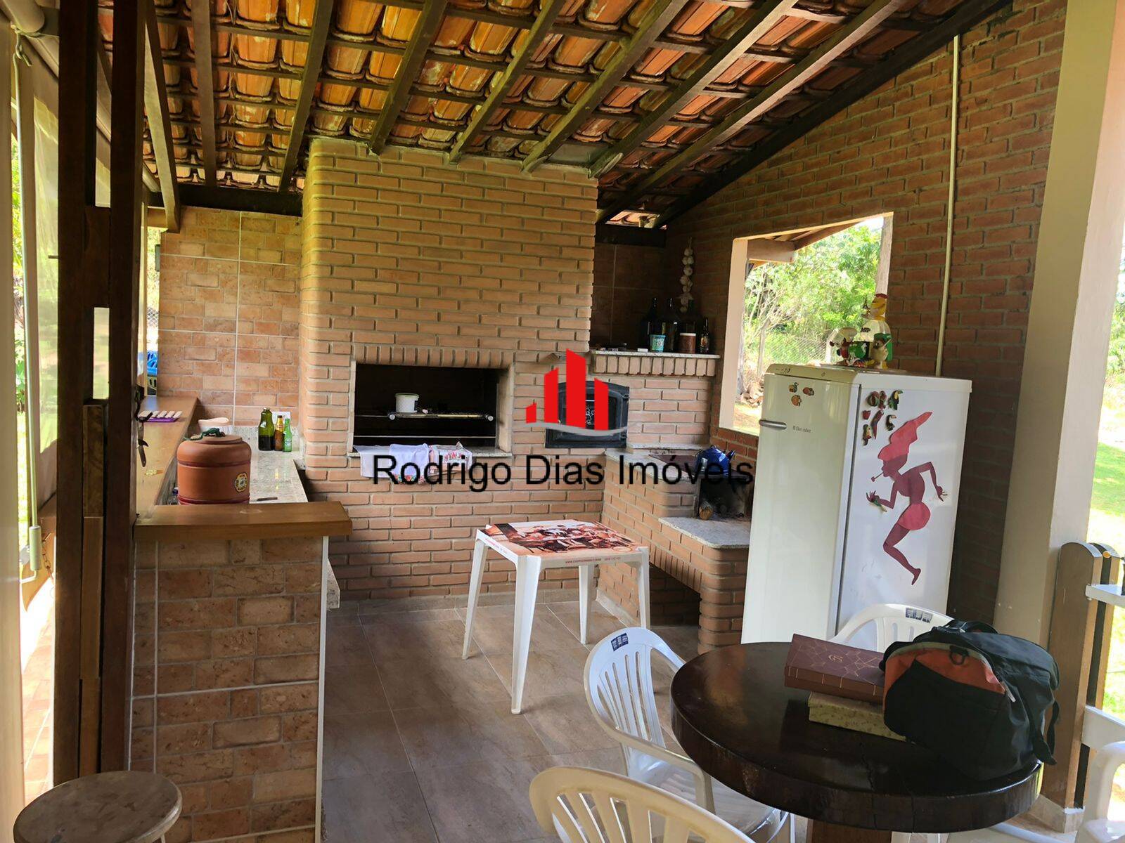 Casa à venda com 4 quartos, 270m² - Foto 16