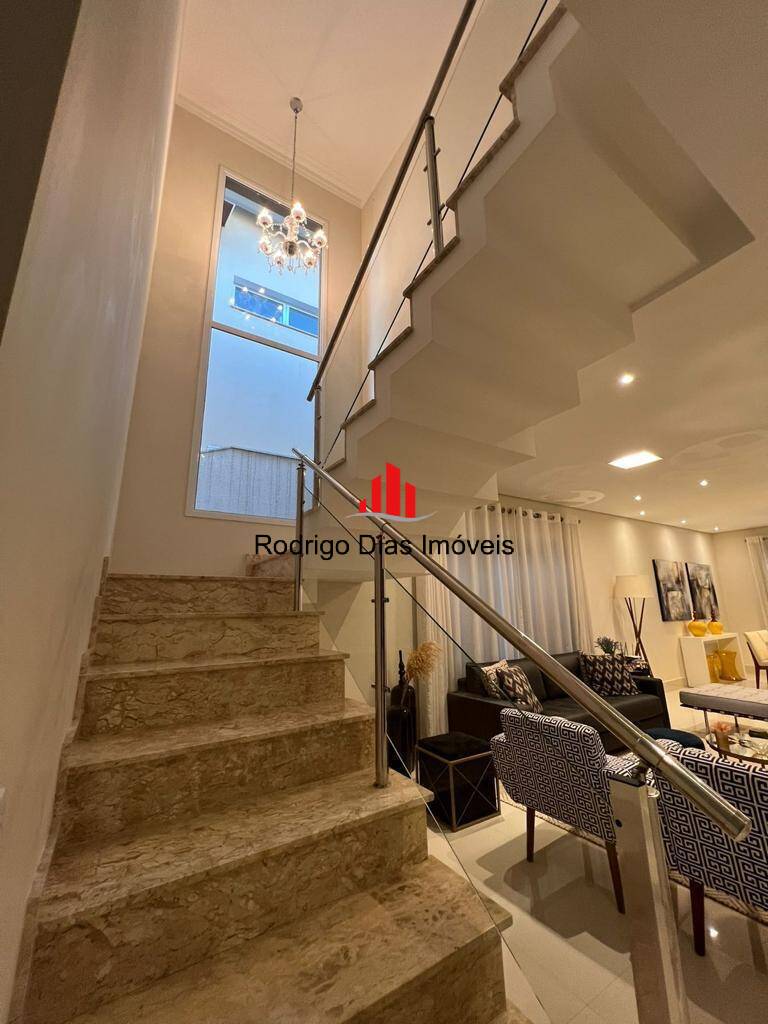 Casa à venda com 3 quartos, 265m² - Foto 15