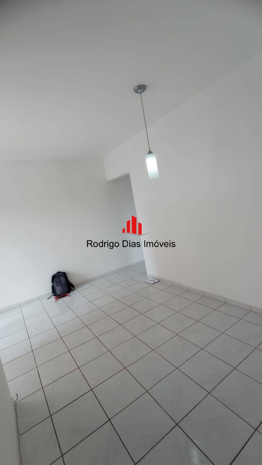 Apartamento à venda com 3 quartos, 82m² - Foto 3