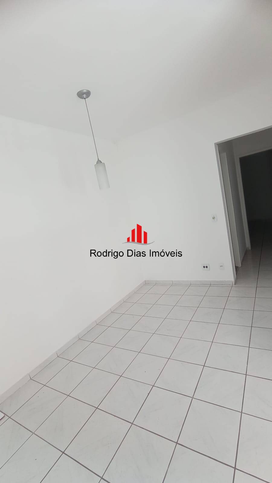 Apartamento à venda com 3 quartos, 82m² - Foto 4