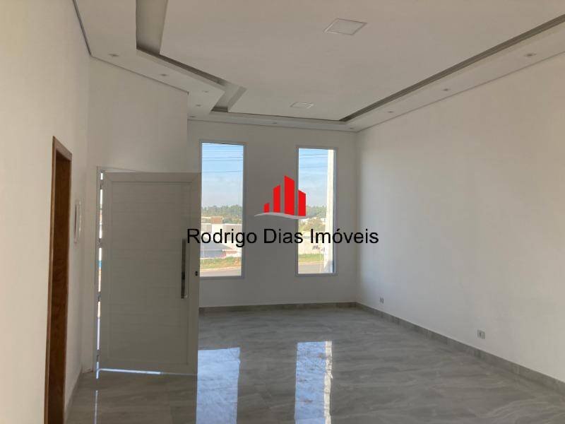 Casa à venda com 3 quartos, 170m² - Foto 2