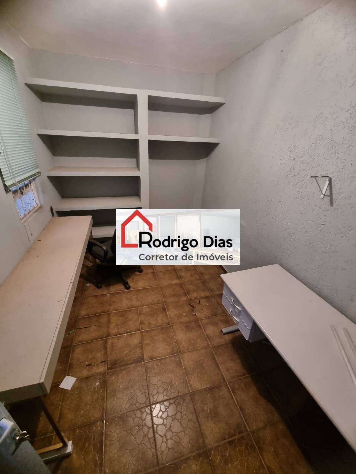 Casa à venda com 3 quartos, 350m² - Foto 17