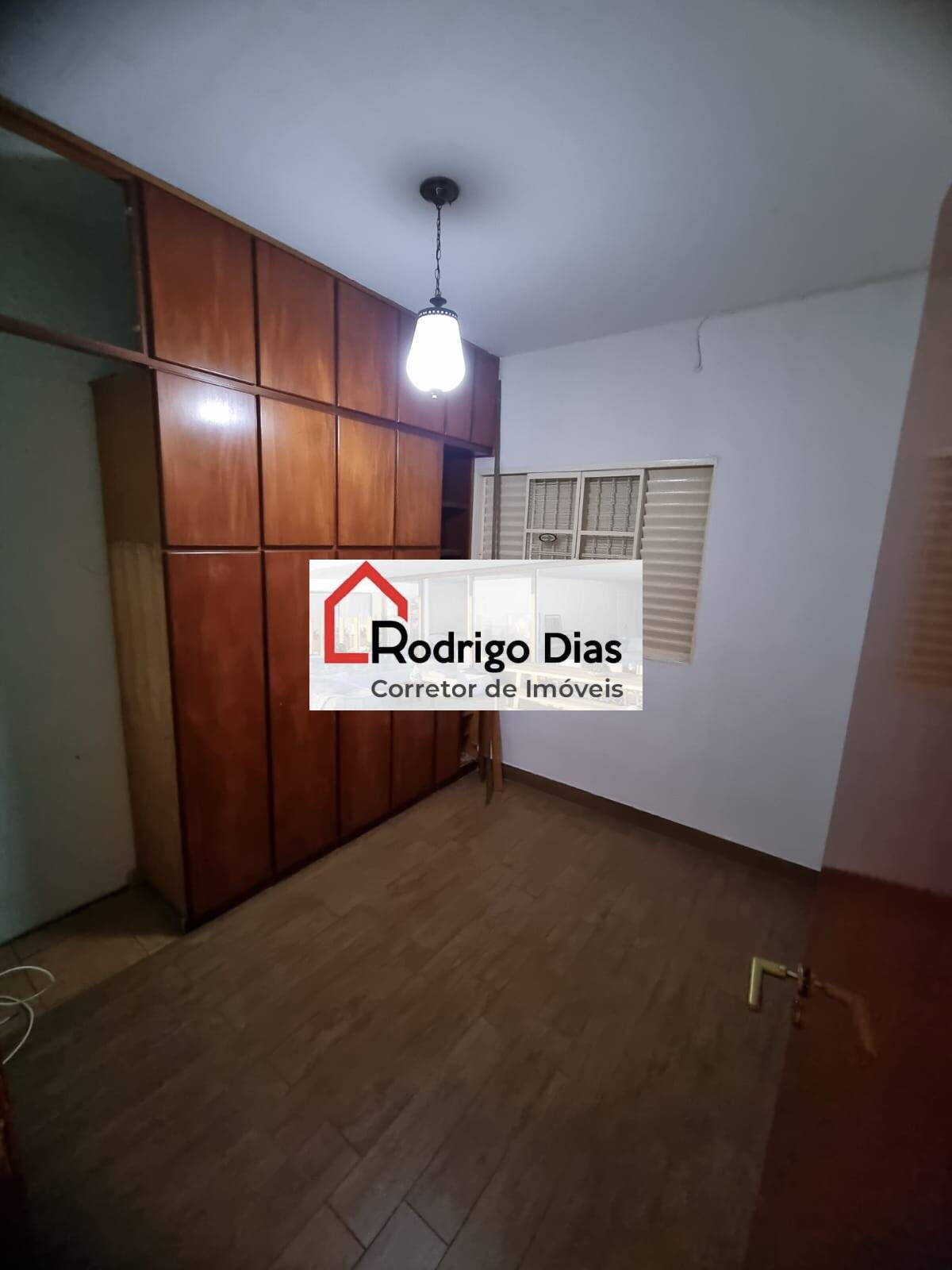 Casa à venda com 3 quartos, 350m² - Foto 16