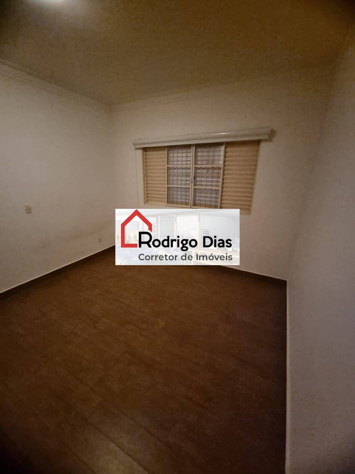 Casa à venda com 3 quartos, 350m² - Foto 10