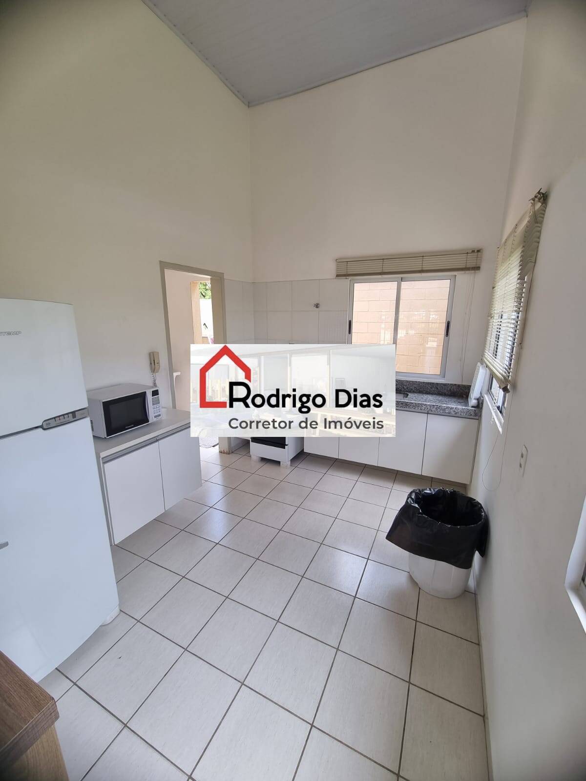 Apartamento à venda com 2 quartos, 60m² - Foto 14