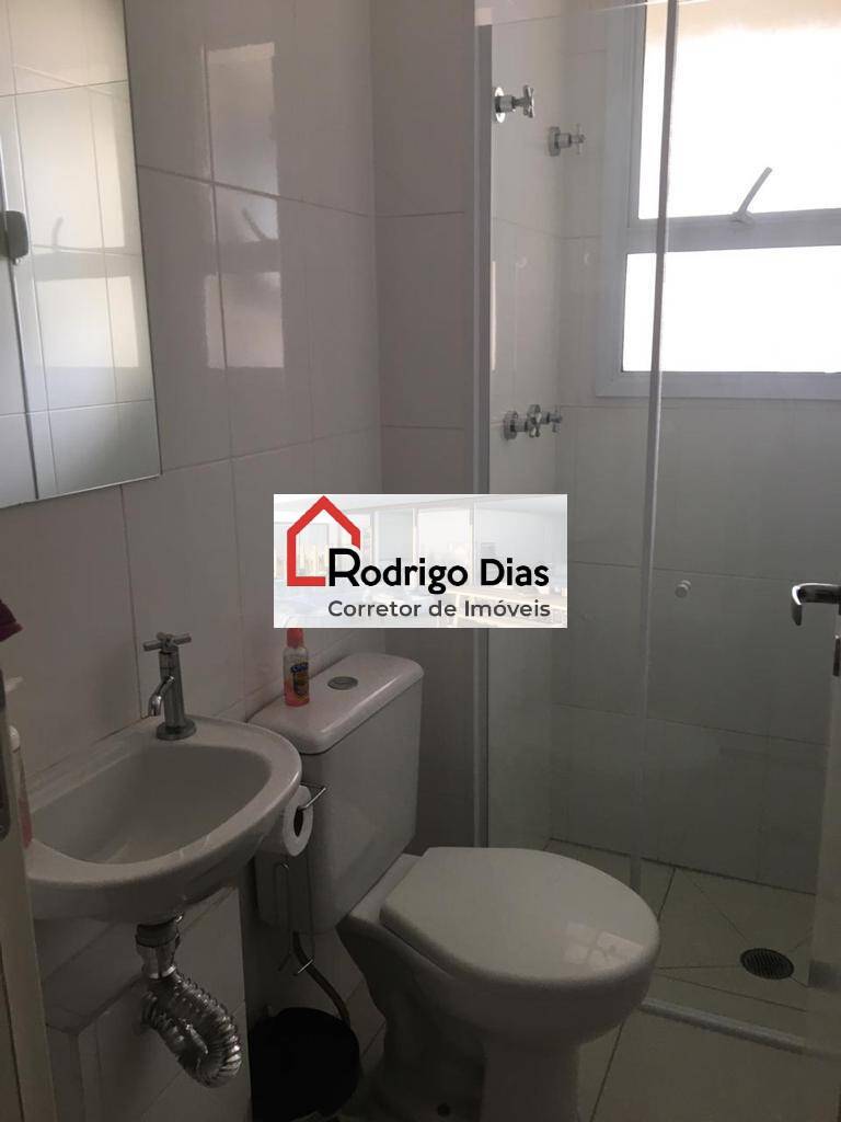 Apartamento à venda com 3 quartos, 216m² - Foto 35