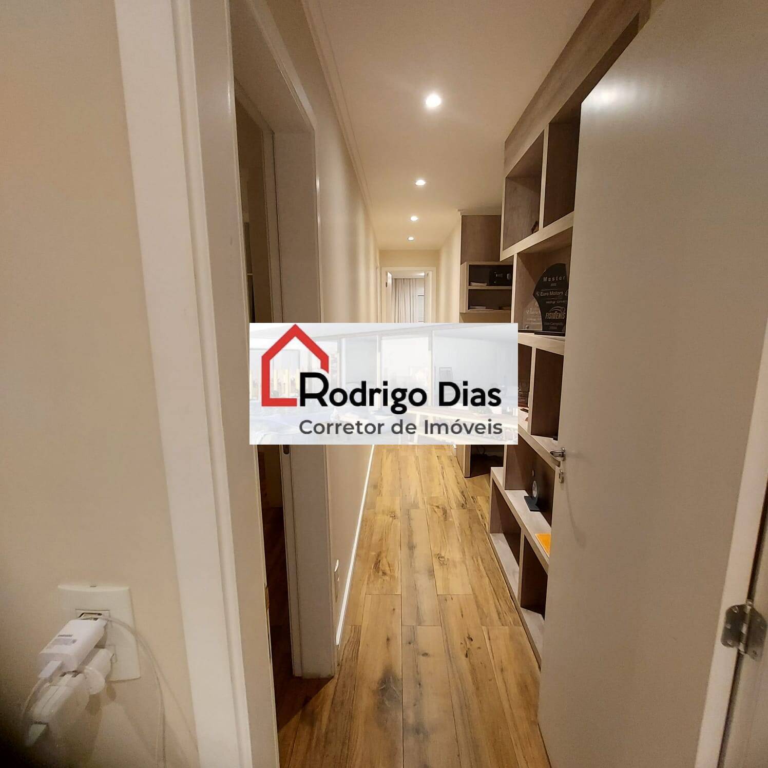 Apartamento à venda com 3 quartos, 216m² - Foto 17