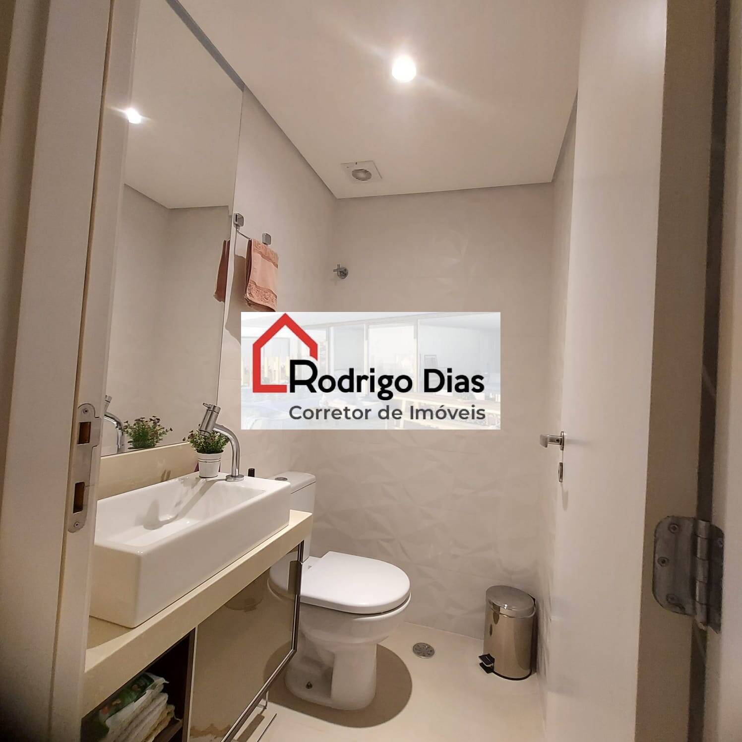 Apartamento à venda com 3 quartos, 216m² - Foto 19