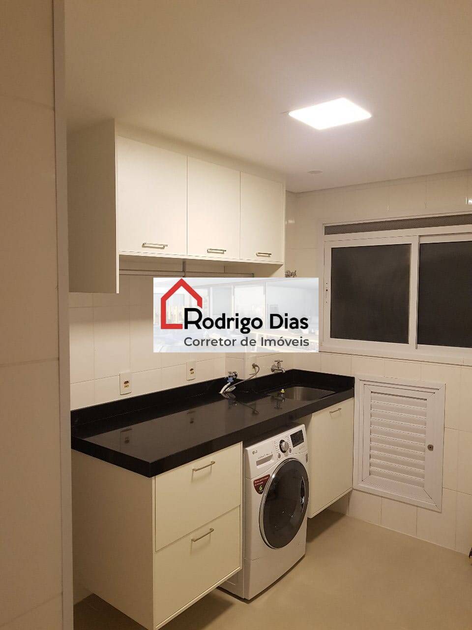 Apartamento à venda com 3 quartos, 216m² - Foto 18