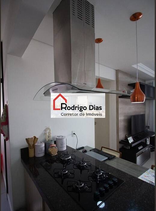 Apartamento à venda com 2 quartos, 69m² - Foto 2