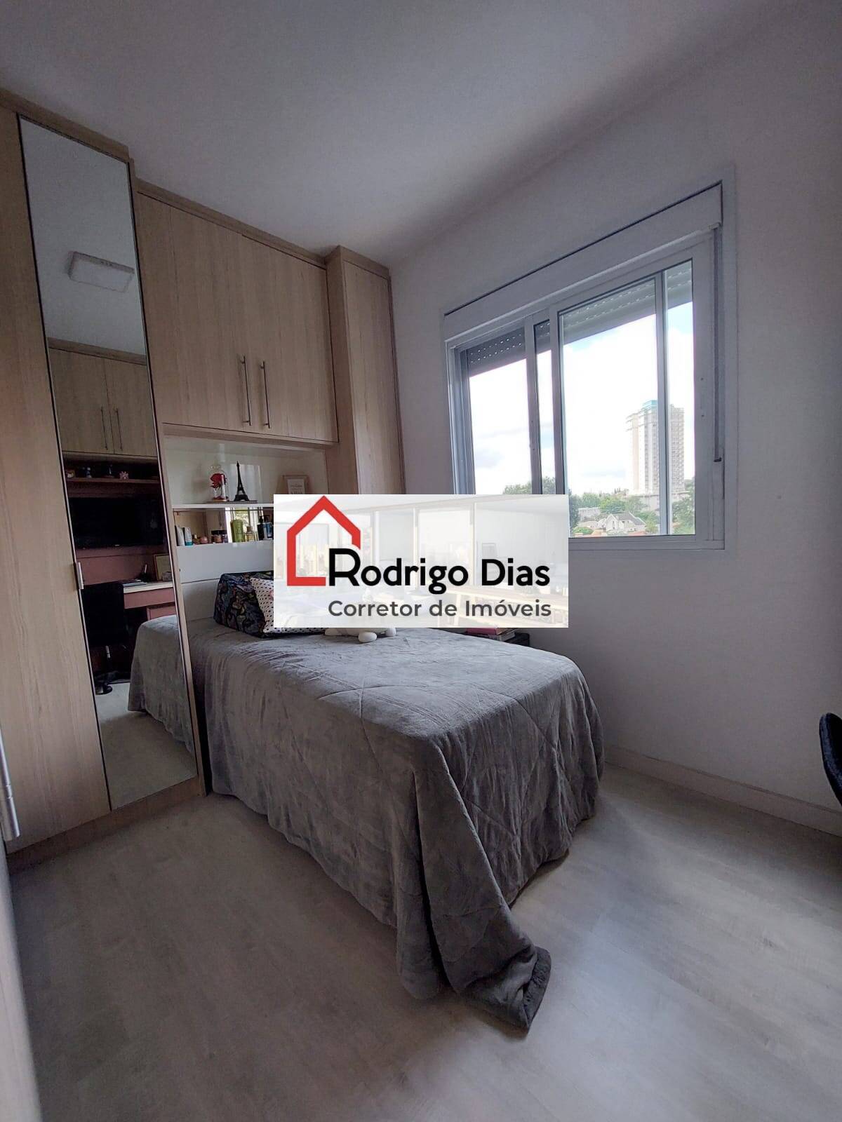 Apartamento à venda com 3 quartos, 83m² - Foto 18