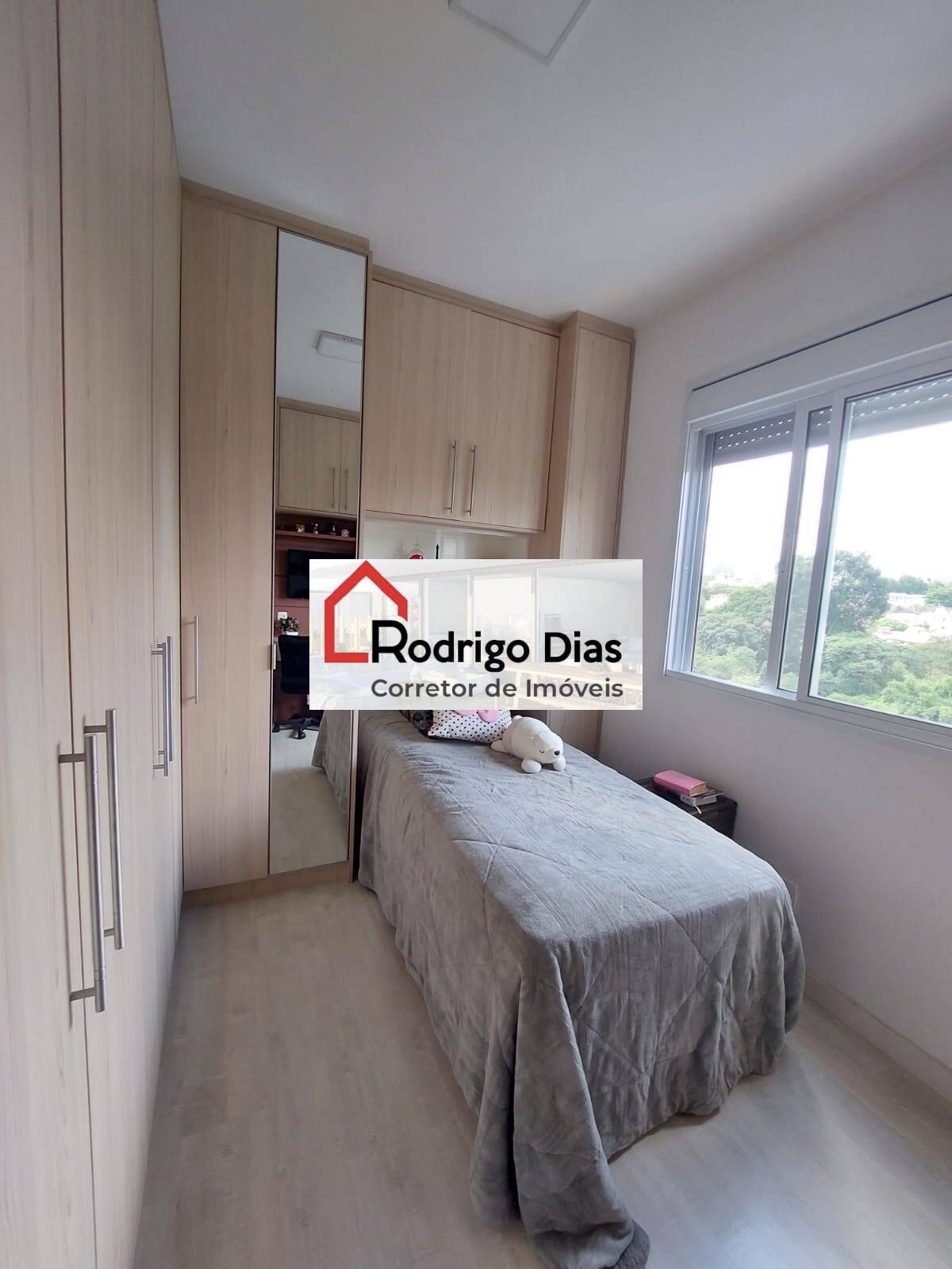 Apartamento à venda com 3 quartos, 83m² - Foto 23