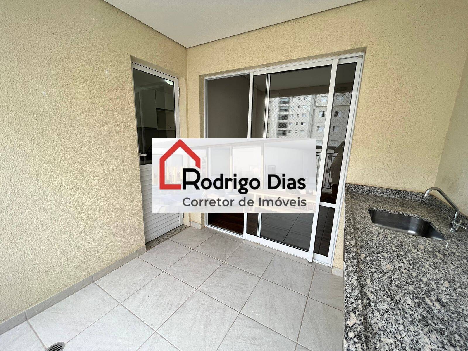 Apartamento à venda com 2 quartos, 76m² - Foto 15