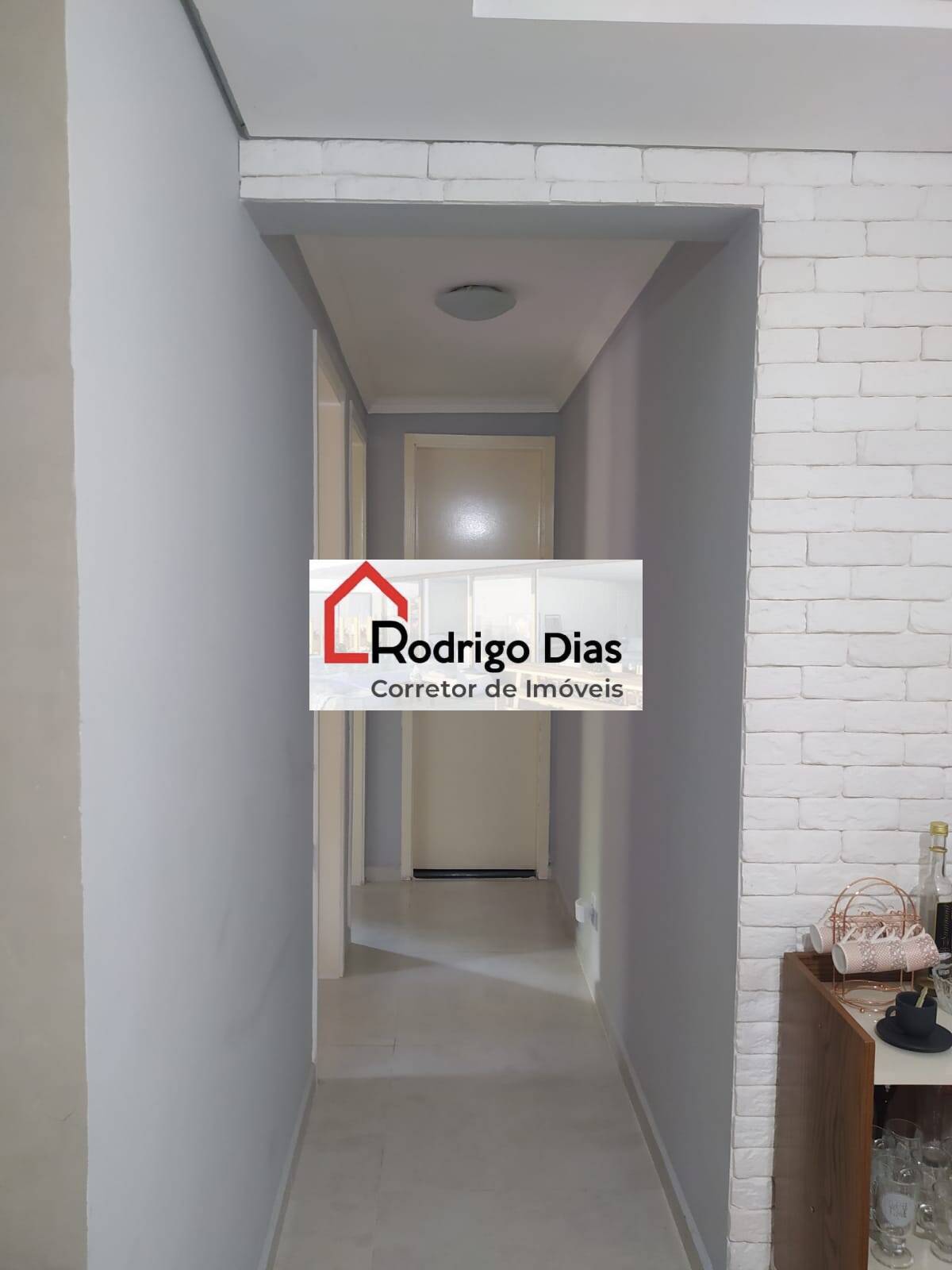 Apartamento à venda com 2 quartos, 48m² - Foto 2