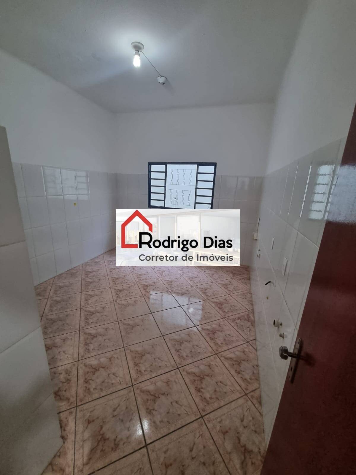 Prédio Inteiro para alugar, 600m² - Foto 30