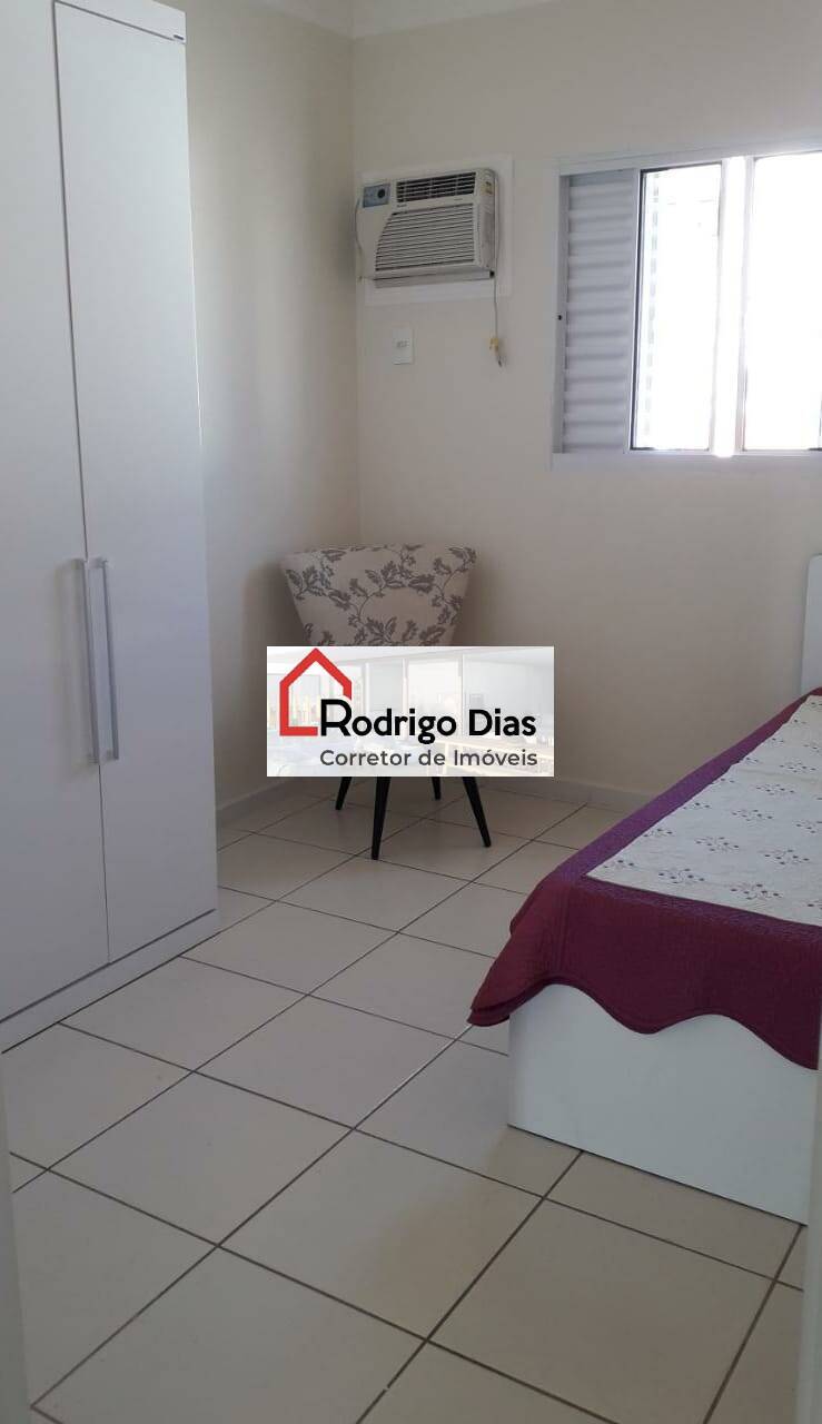 Casa de Condomínio à venda com 4 quartos, 300m² - Foto 4