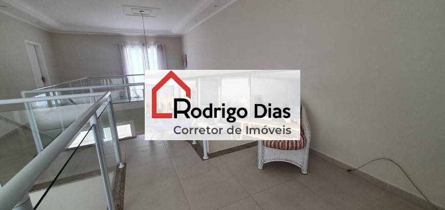 Casa de Condomínio à venda com 3 quartos, 250m² - Foto 18