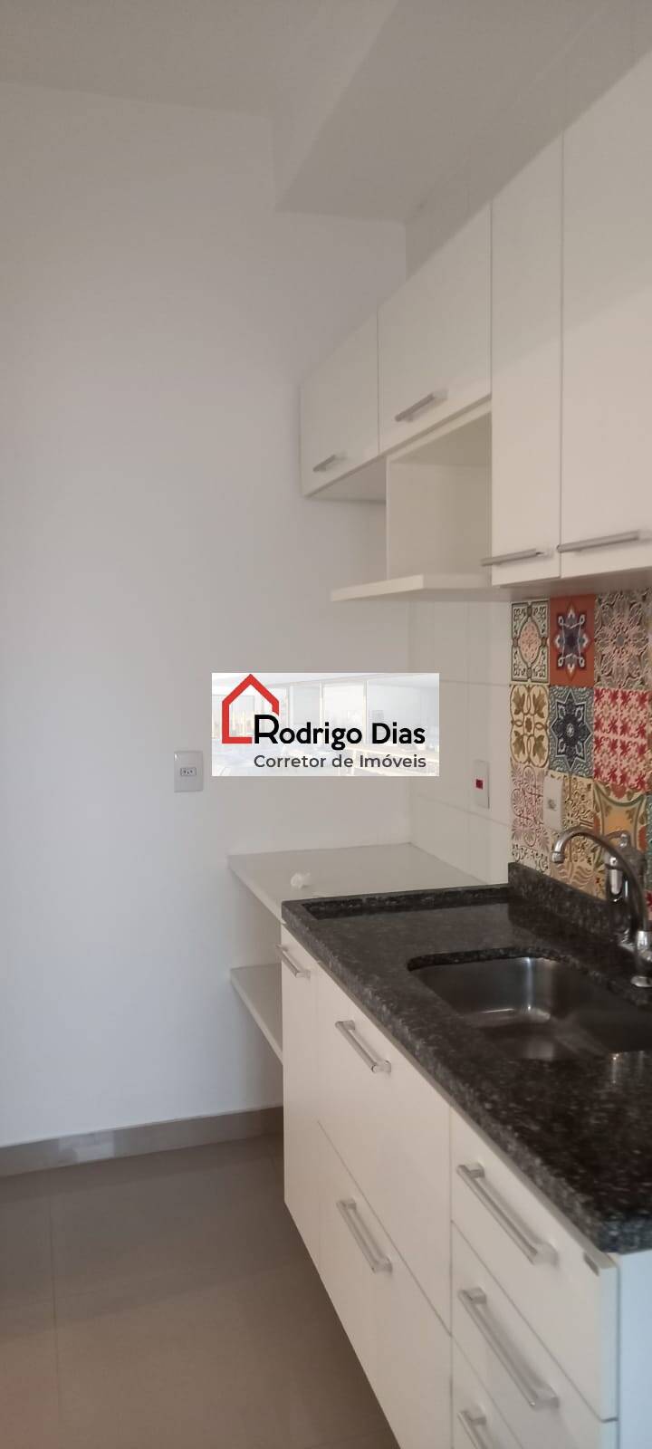 Apartamento à venda com 2 quartos, 60m² - Foto 5