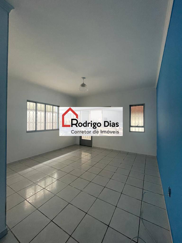 Casa para alugar com 1 quarto, 150m² - Foto 3