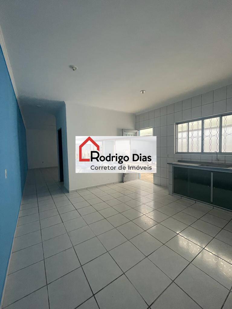 Casa para alugar com 1 quarto, 150m² - Foto 6