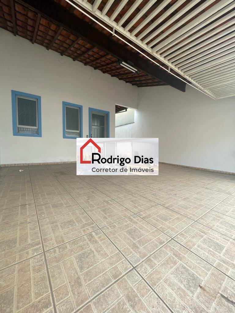 Casa para alugar com 1 quarto, 150m² - Foto 1