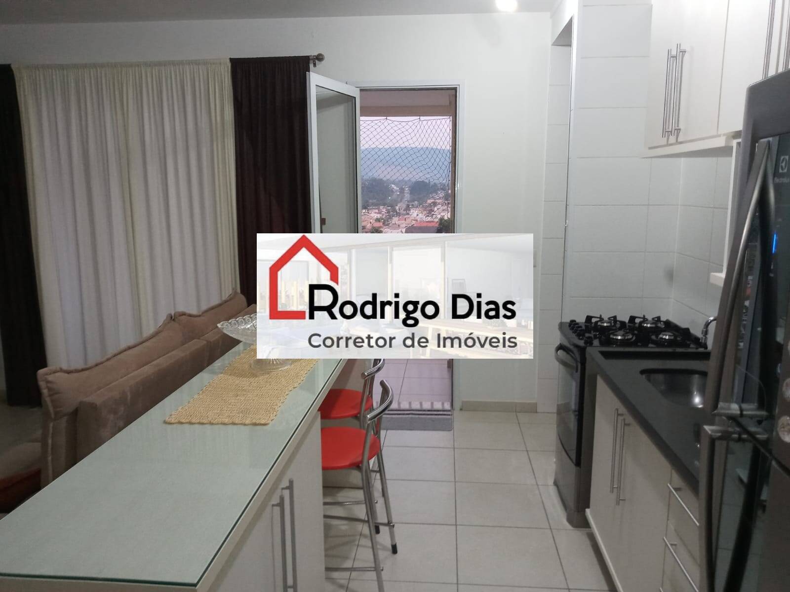 Apartamento à venda com 2 quartos, 74m² - Foto 4