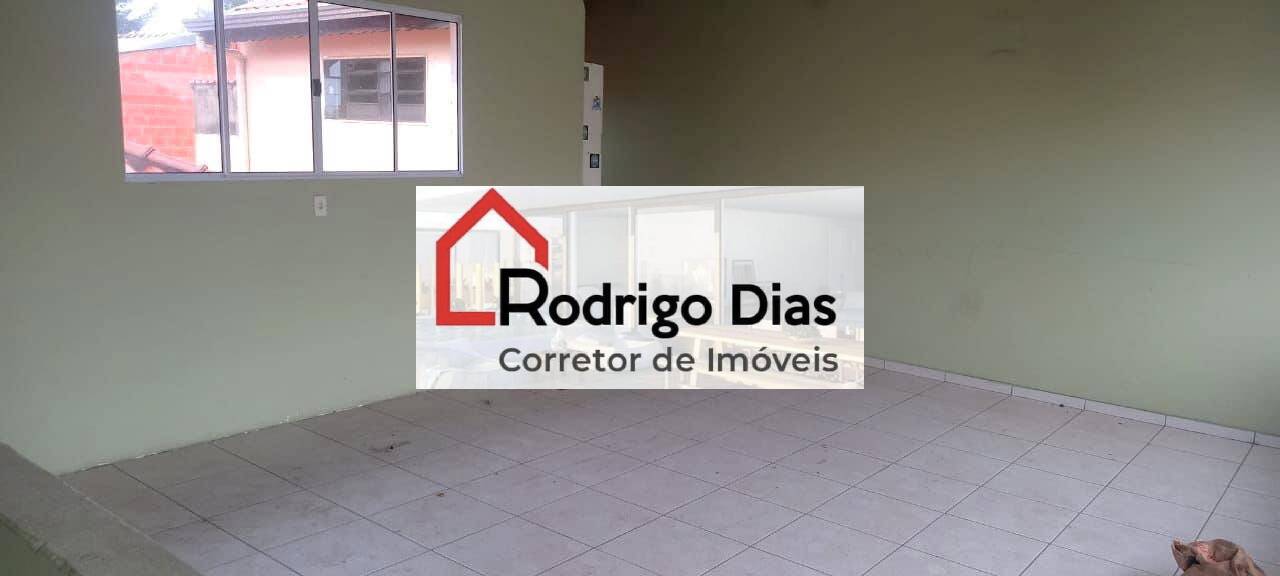 Casa à venda com 3 quartos, 125m² - Foto 1