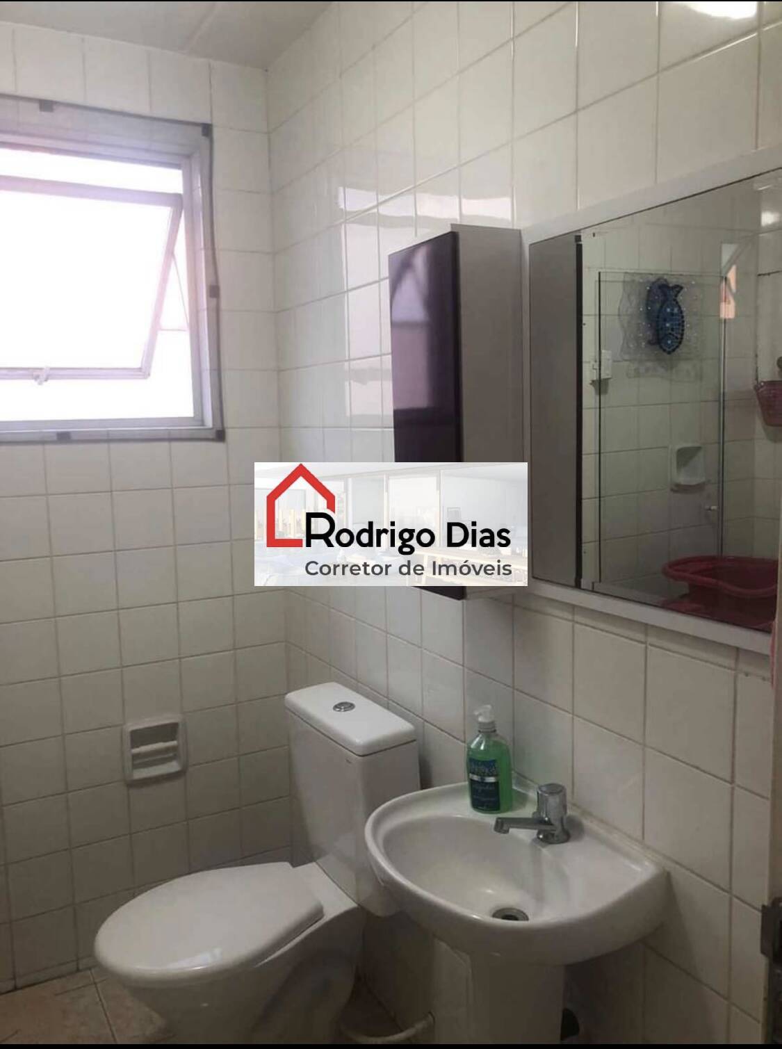 Apartamento à venda com 3 quartos, 70m² - Foto 2