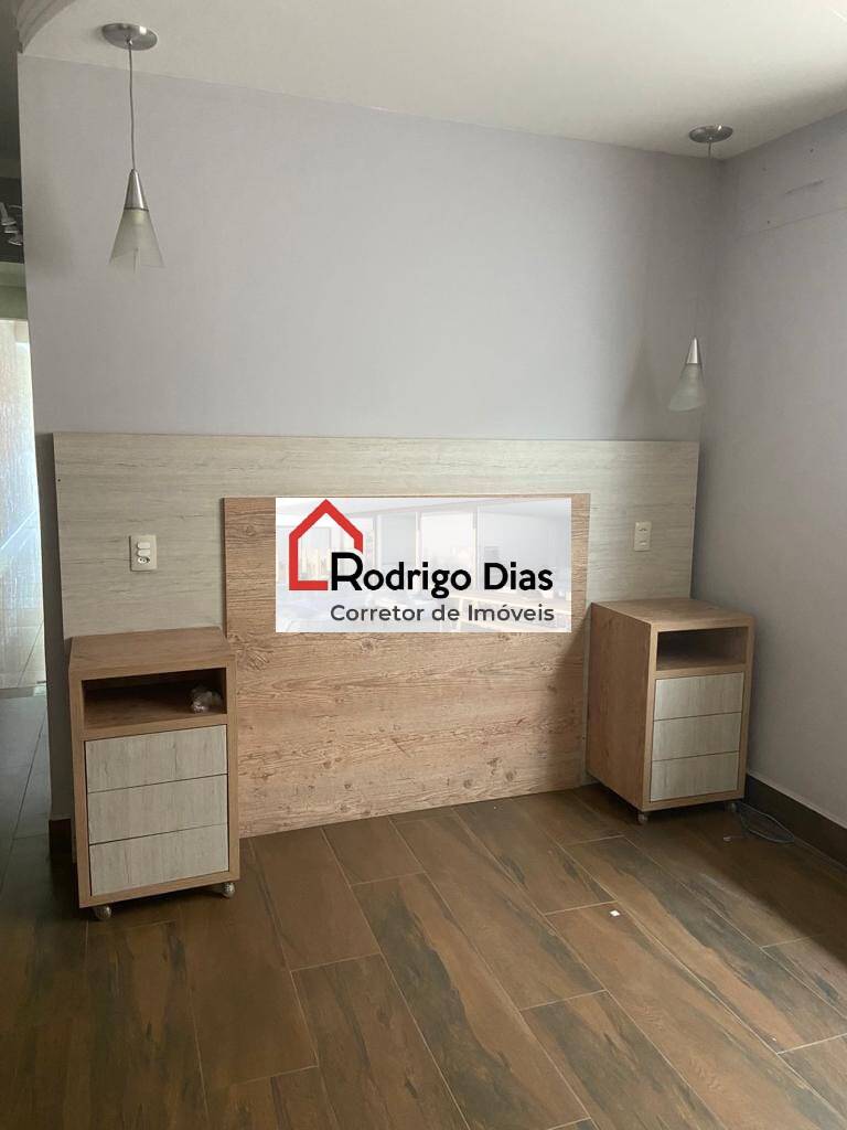 Casa à venda com 3 quartos, 300m² - Foto 7