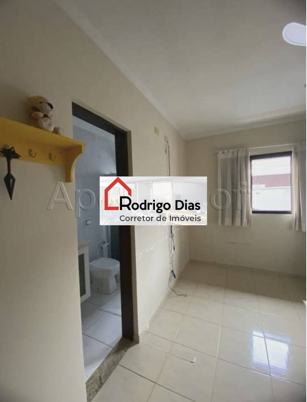 Casa para alugar com 3 quartos, 200m² - Foto 3