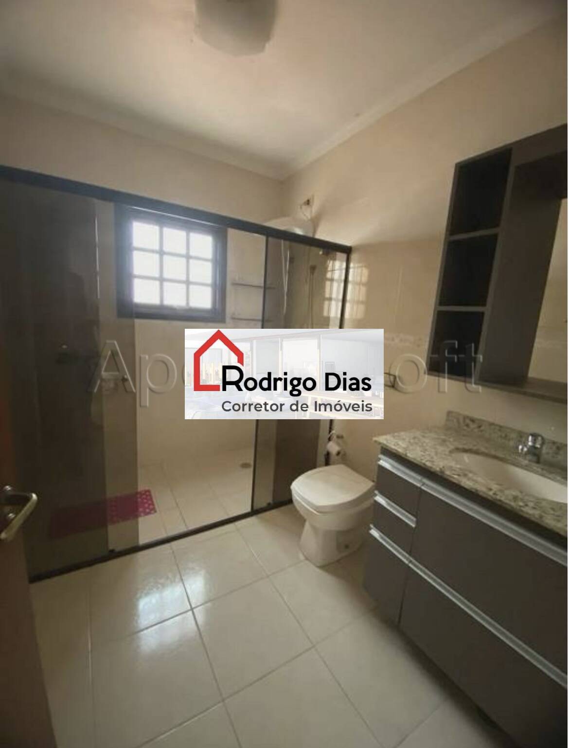 Casa para alugar com 3 quartos, 200m² - Foto 12