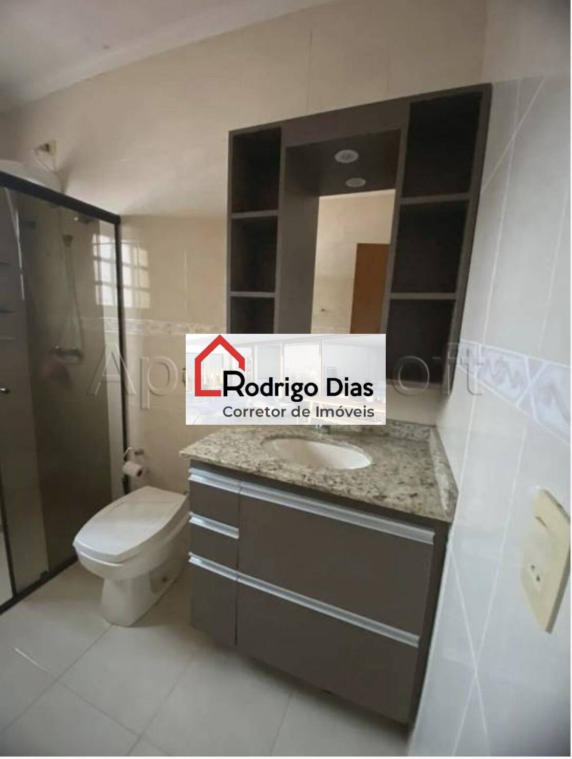 Casa para alugar com 3 quartos, 200m² - Foto 10