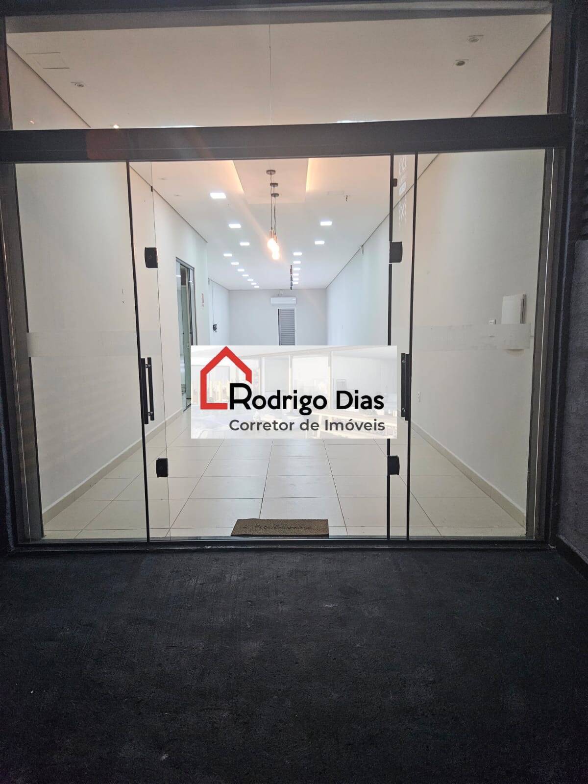 Loja-Salão à venda, 130m² - Foto 2