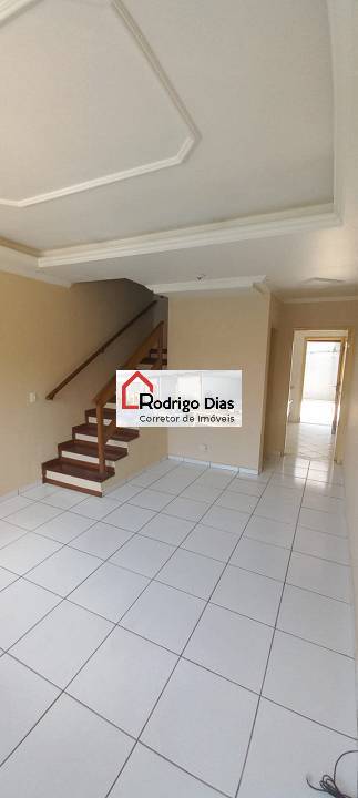 Casa de Condomínio à venda com 2 quartos, 138m² - Foto 1