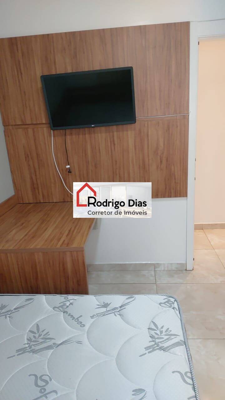 Apartamento à venda com 2 quartos, 71m² - Foto 2