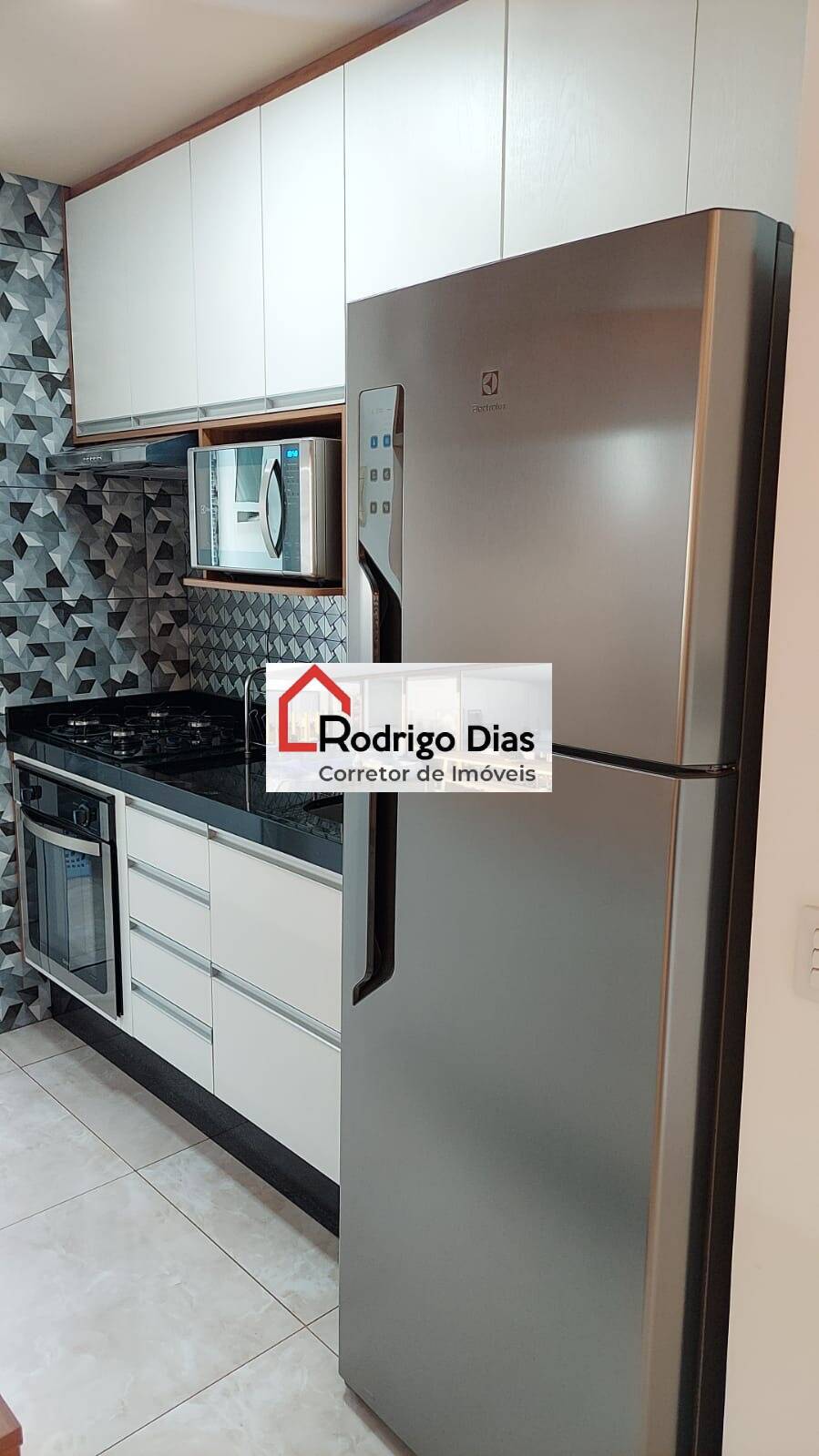 Apartamento à venda com 2 quartos, 71m² - Foto 12