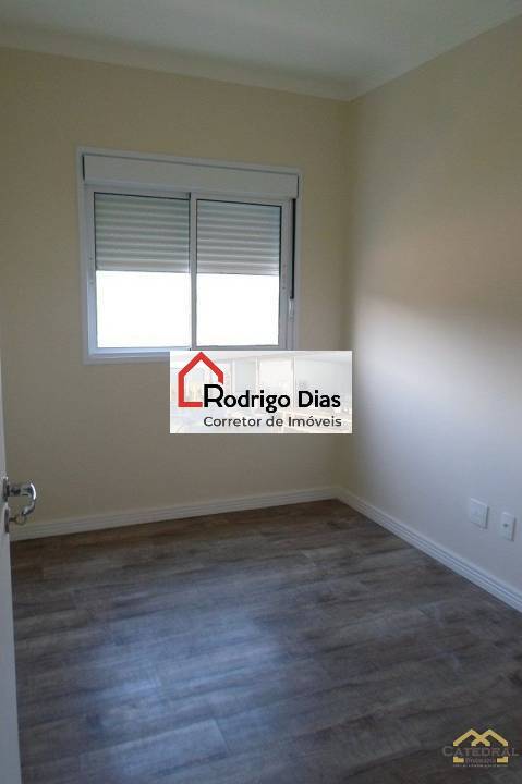 Apartamento à venda com 3 quartos, 111m² - Foto 7