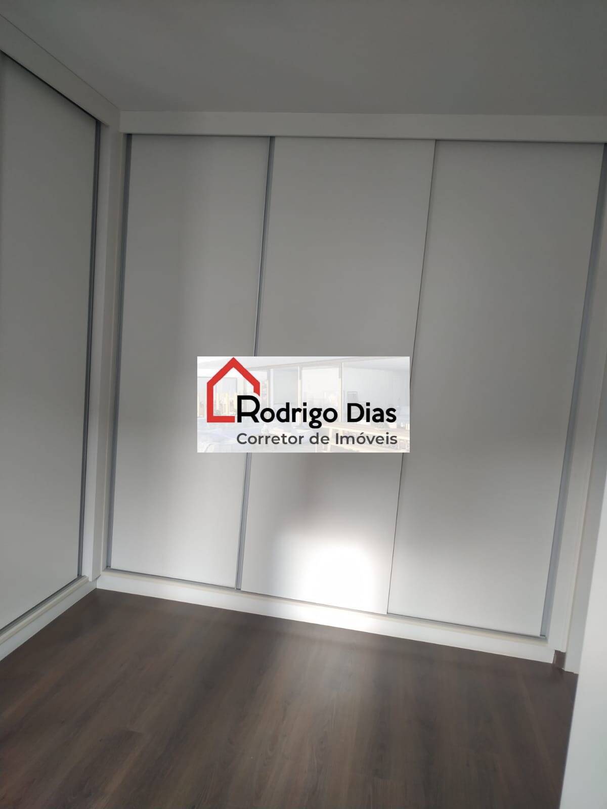 Apartamento à venda com 3 quartos, 155m² - Foto 4