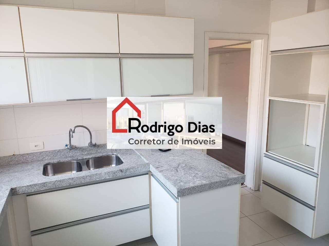 Apartamento à venda com 3 quartos, 155m² - Foto 19