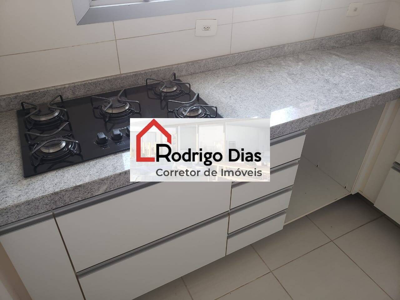 Apartamento à venda com 3 quartos, 155m² - Foto 26