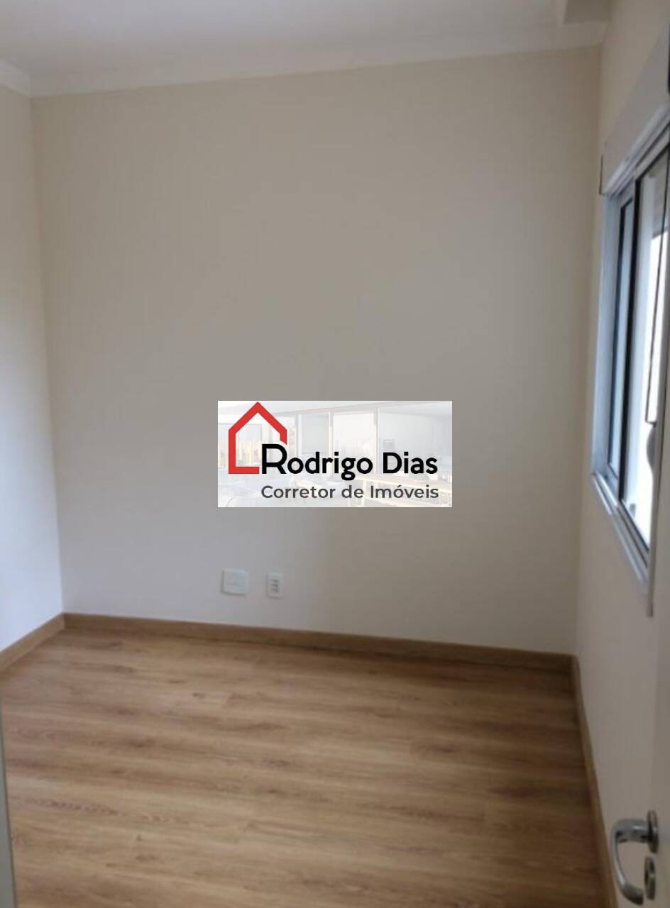 Apartamento para alugar com 3 quartos, 111m² - Foto 11