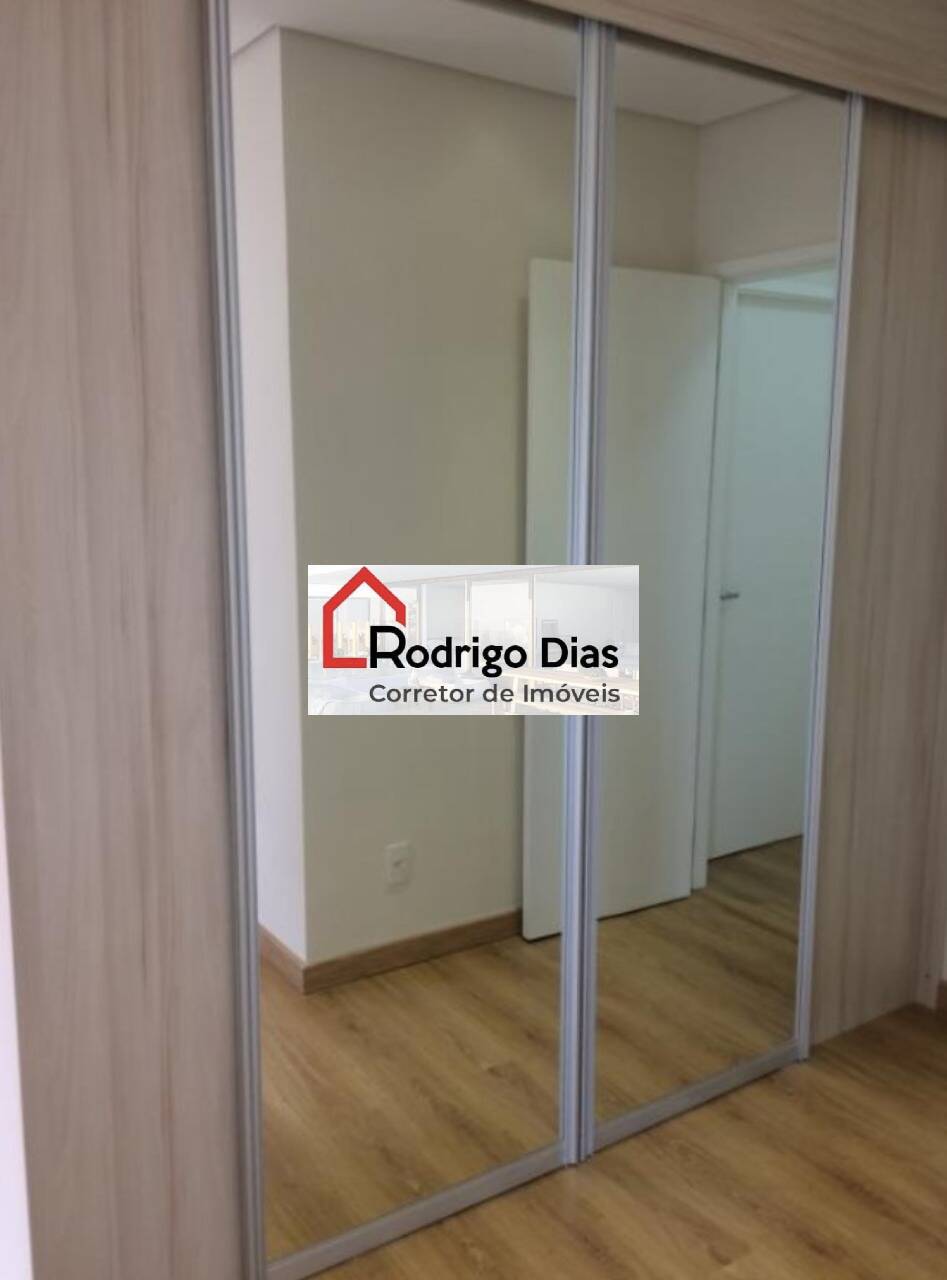 Apartamento para alugar com 3 quartos, 111m² - Foto 19