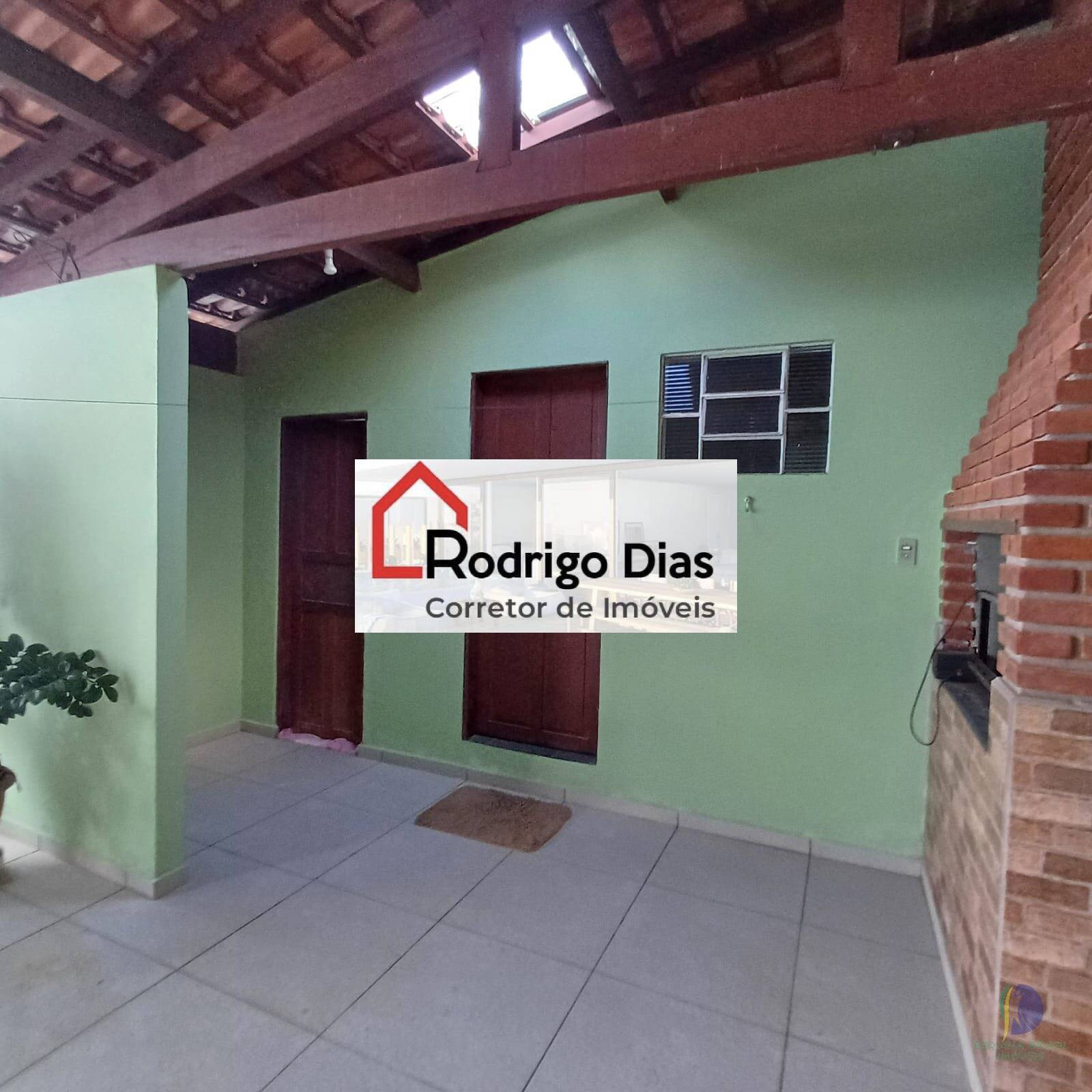 Casa à venda com 3 quartos, 354m² - Foto 3