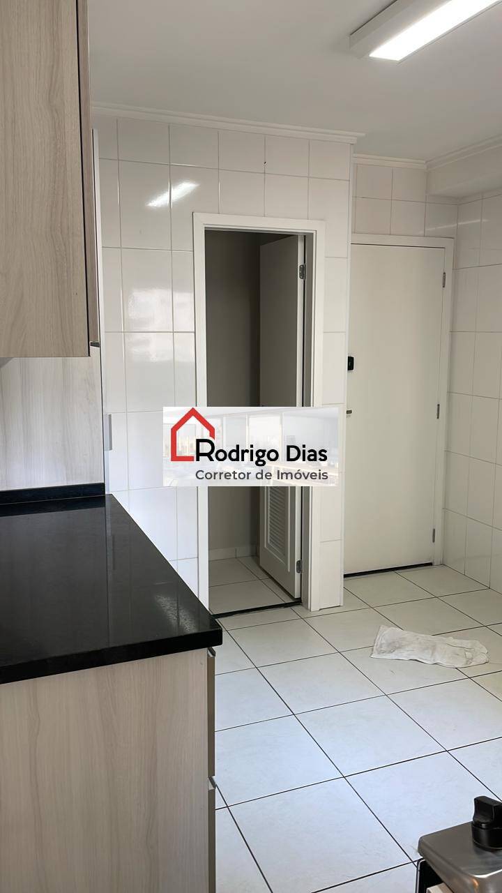 Apartamento para alugar com 3 quartos, 163m² - Foto 7