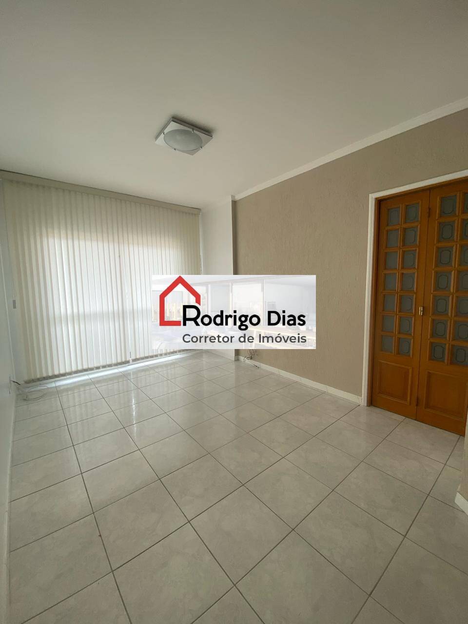 Apartamento à venda com 2 quartos, 80m² - Foto 4