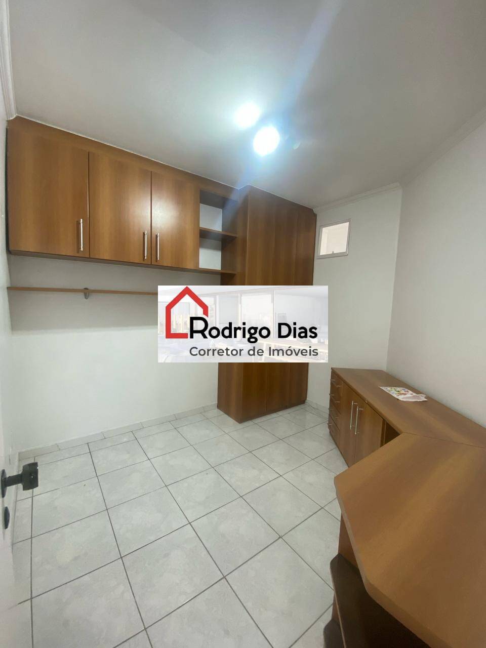 Apartamento à venda com 2 quartos, 80m² - Foto 5