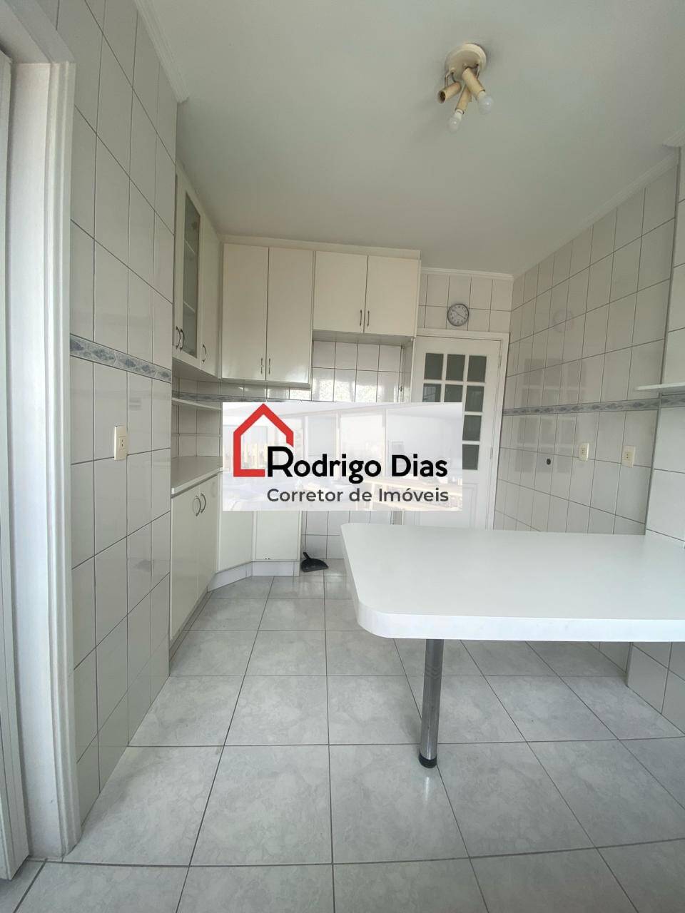 Apartamento à venda com 2 quartos, 80m² - Foto 10