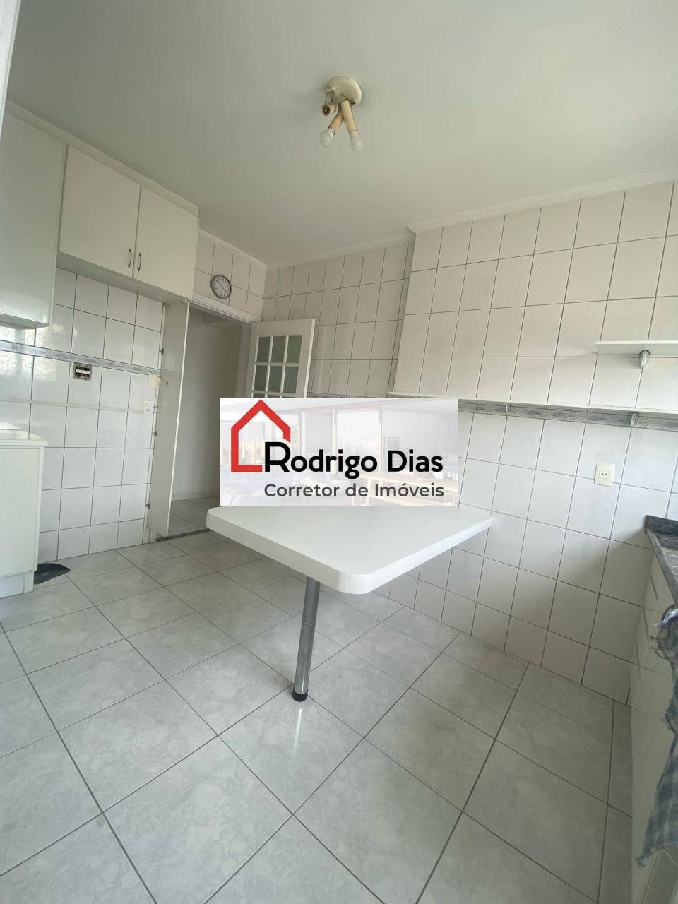 Apartamento à venda com 2 quartos, 80m² - Foto 21