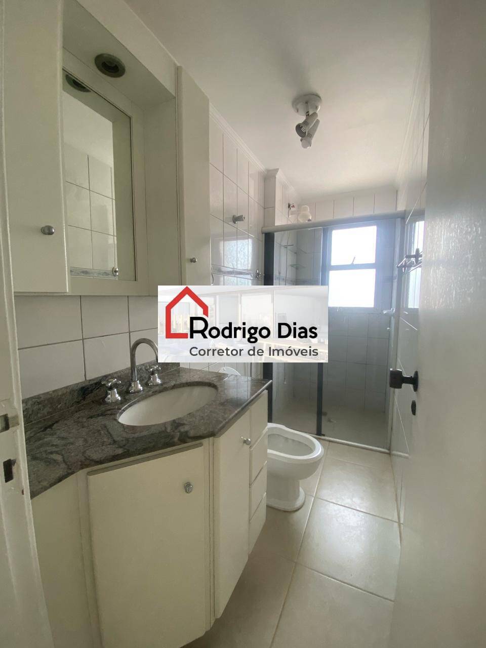 Apartamento à venda com 2 quartos, 80m² - Foto 19